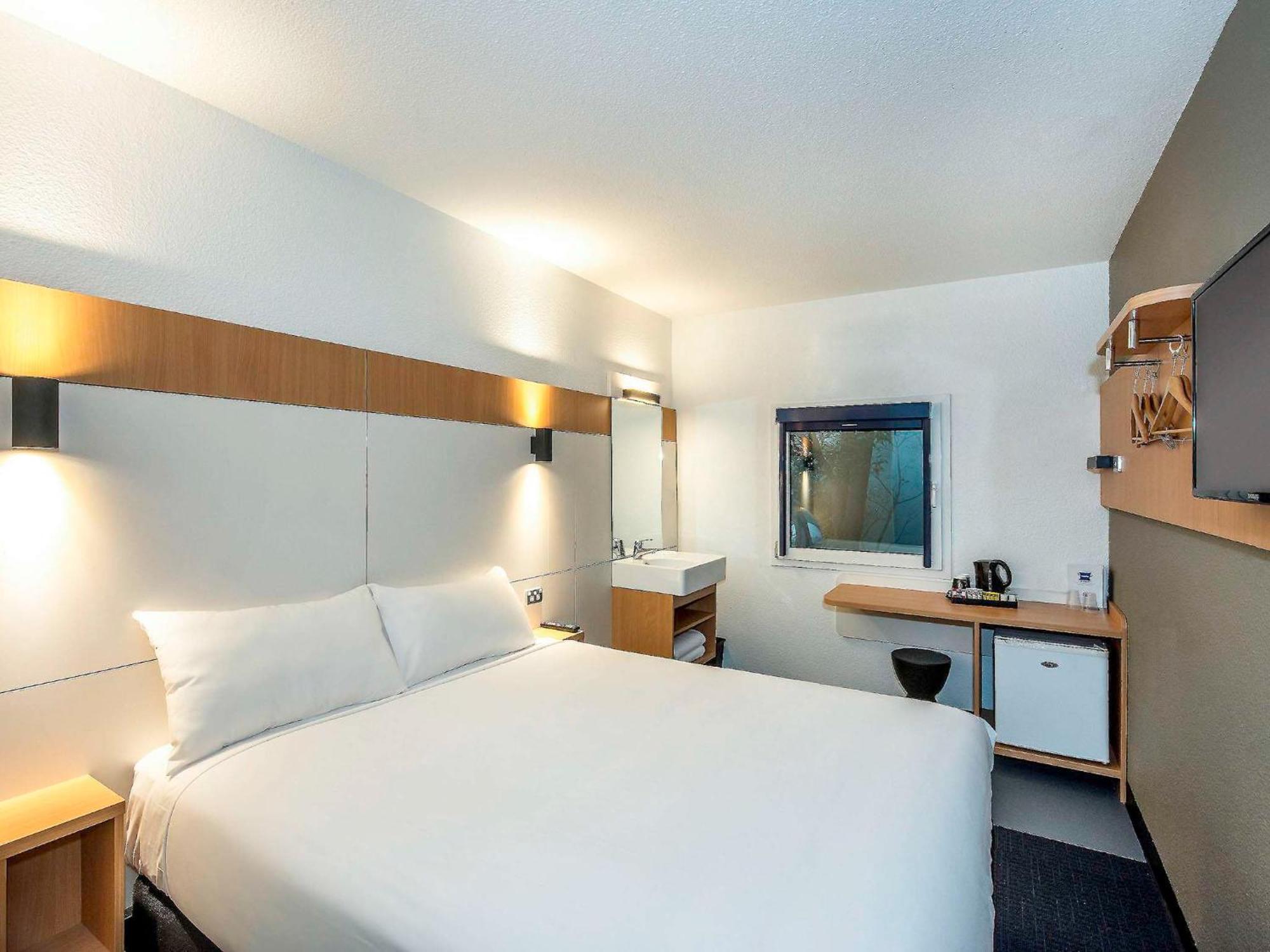 Ibis Budget - Enfield Sydney Bagian luar foto