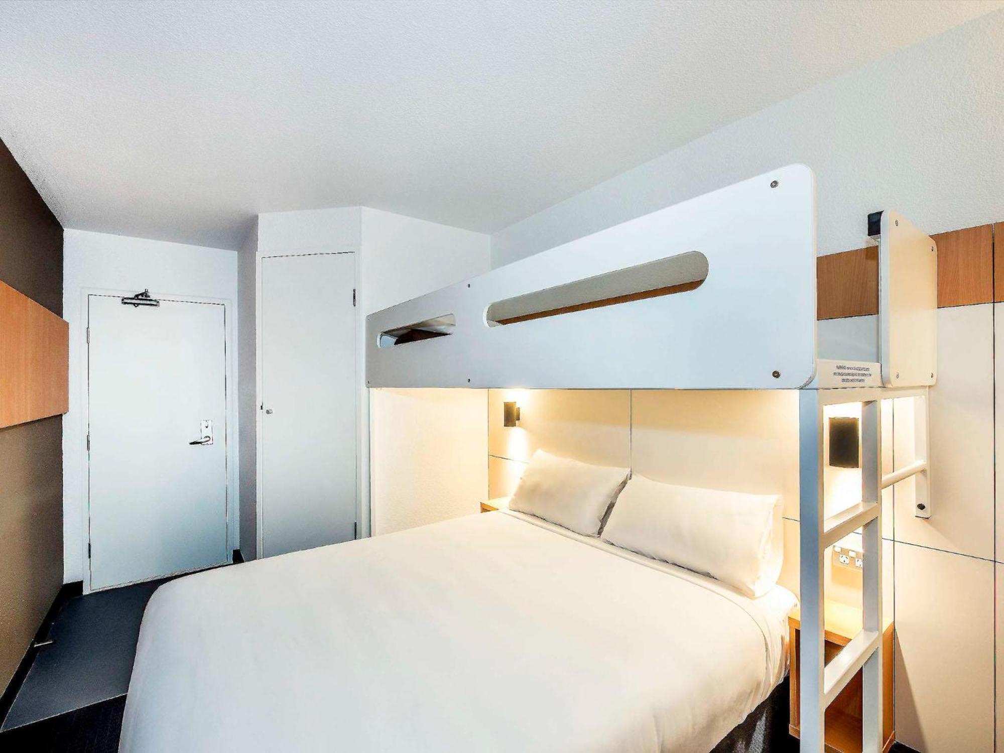Ibis Budget - Enfield Sydney Bagian luar foto