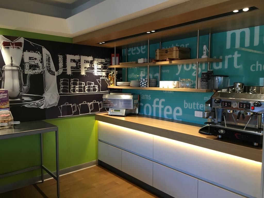 Ibis Budget - Enfield Sydney Bagian luar foto