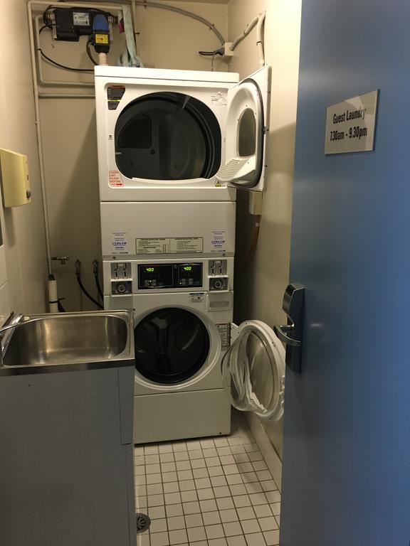 Ibis Budget - Enfield Sydney Bagian luar foto