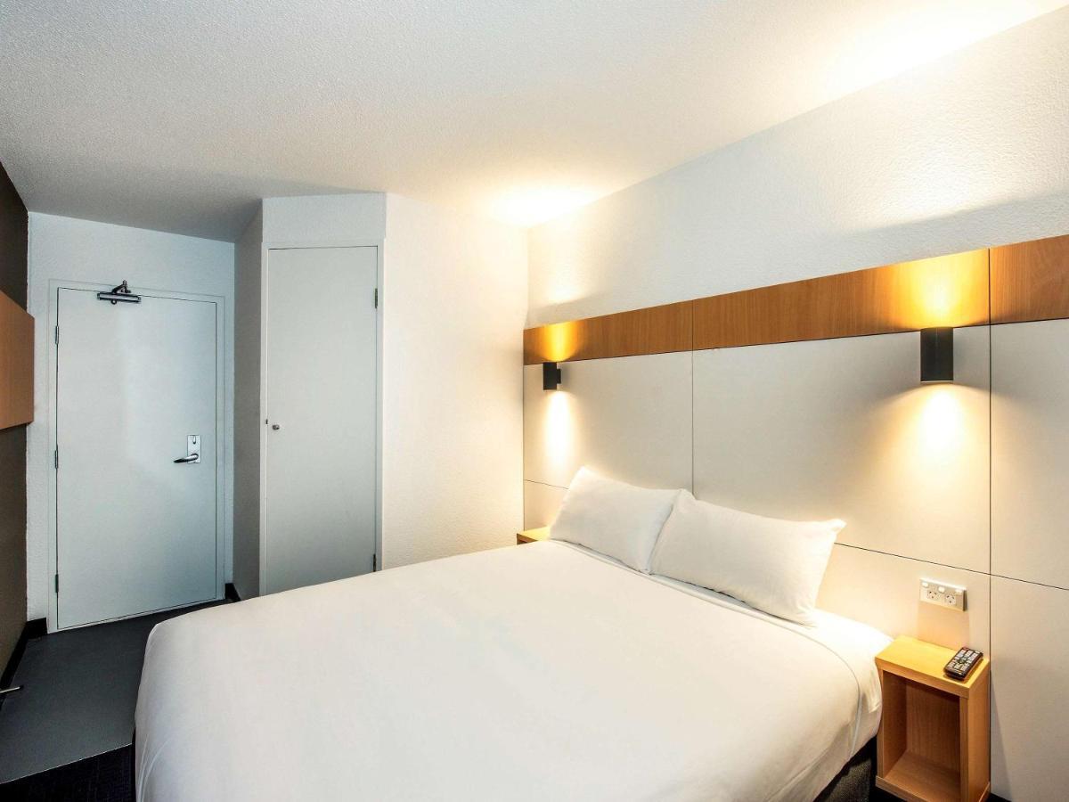 Ibis Budget - Enfield Sydney Bagian luar foto